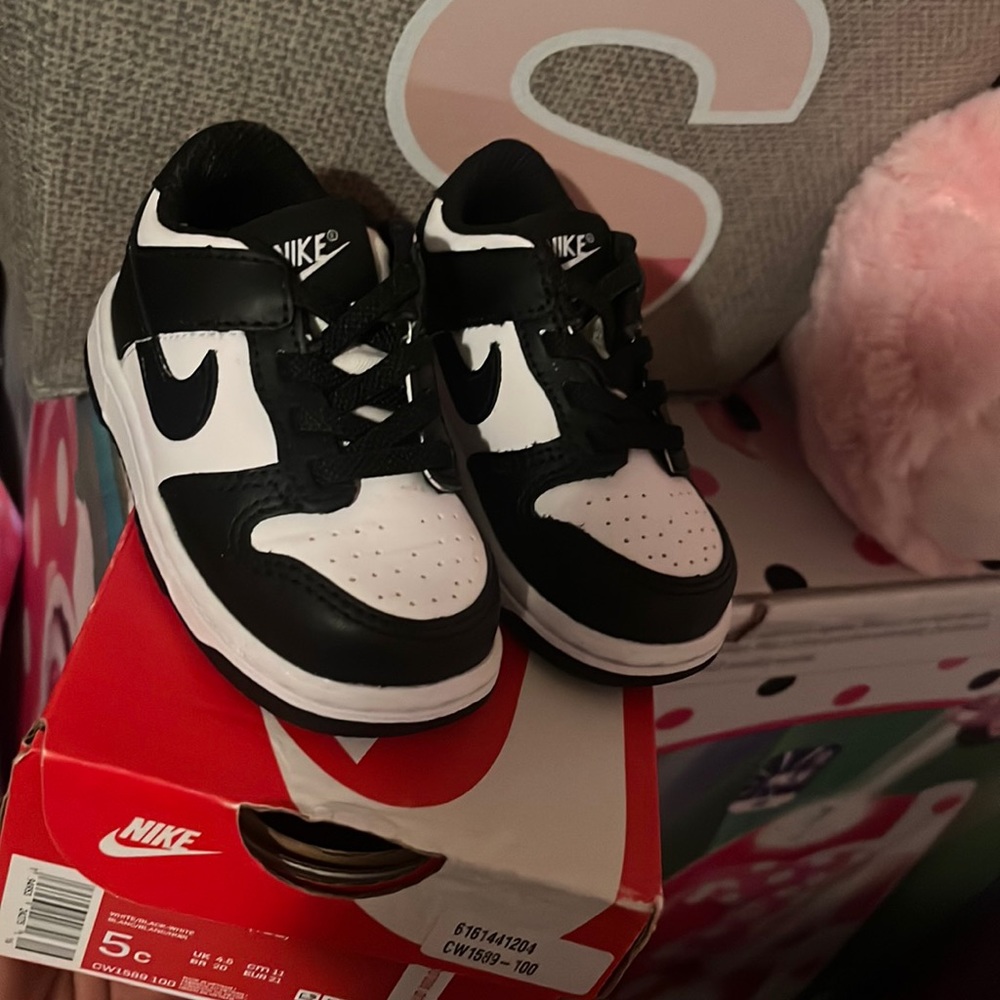 Black & White Toddler Dunks